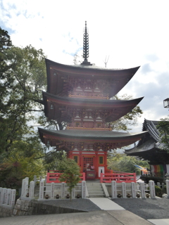 東海寺三重塔