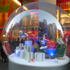 巨大スノードーム