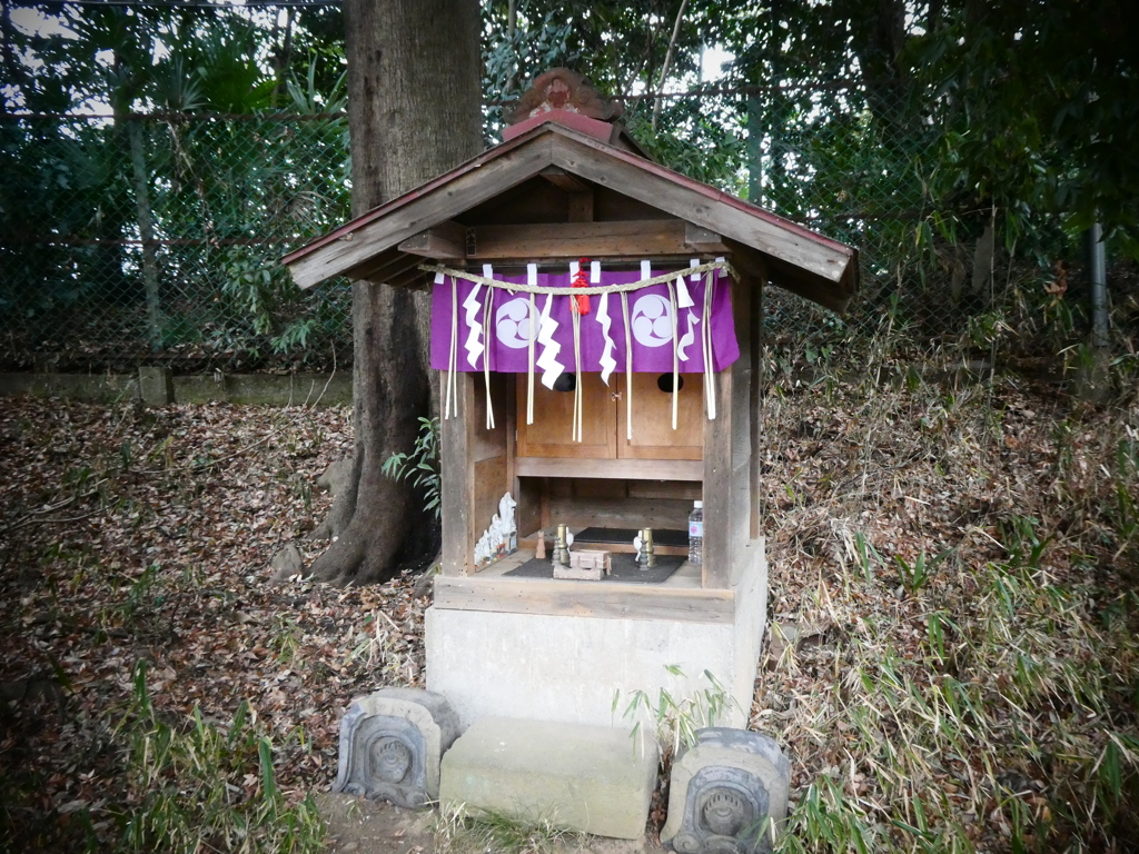 三芳野神社稲荷社