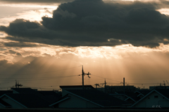 雲の向こうに