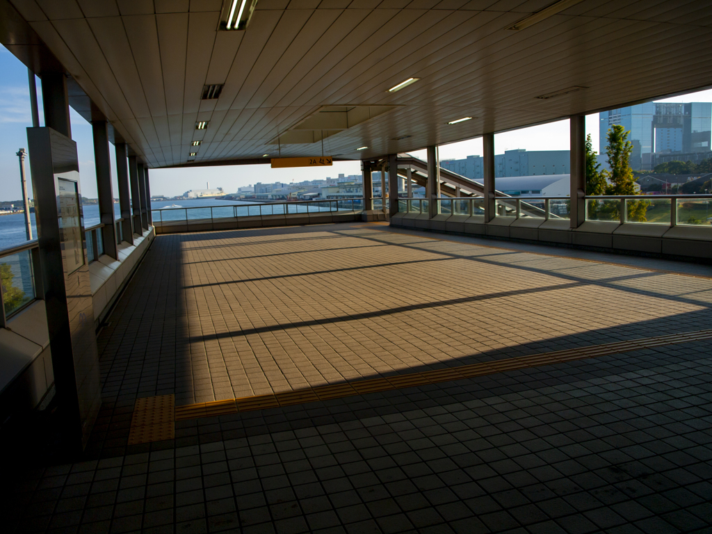 青海駅