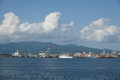 入道雲 ともえ大橋 五稜郭タワー