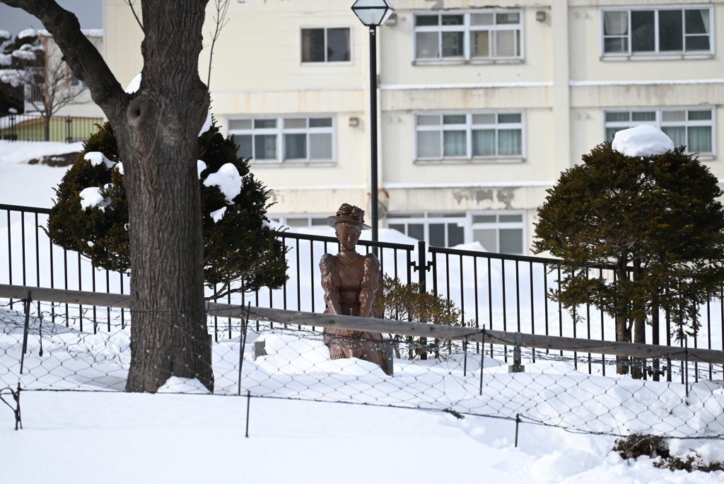 寒くてもずっとあなたを待つの