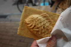 羽つき鯛焼き