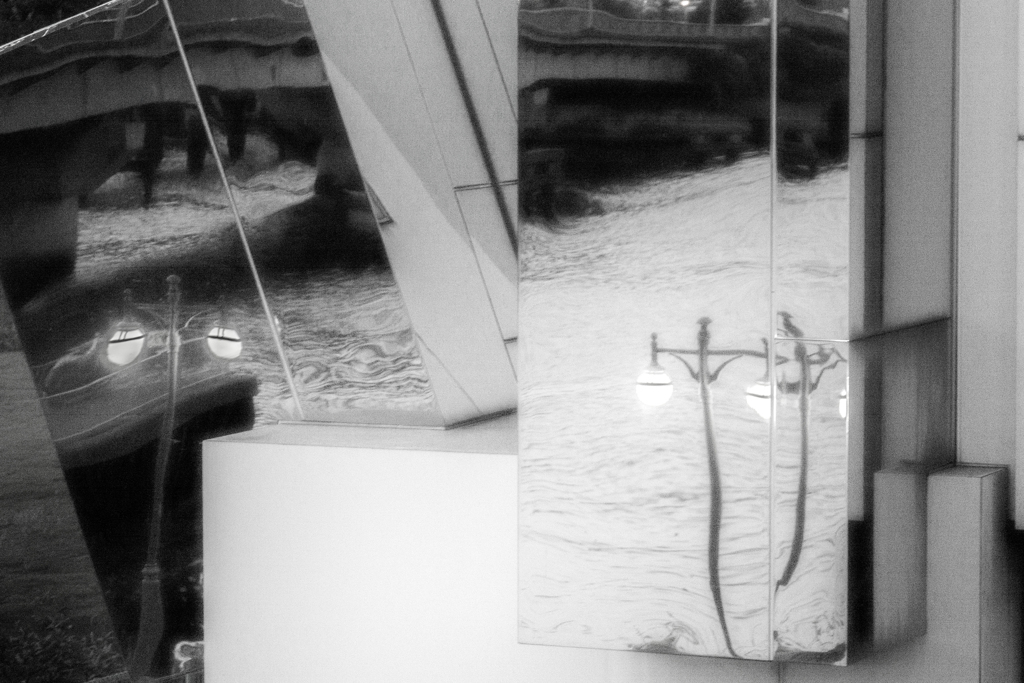 不思議な世界16