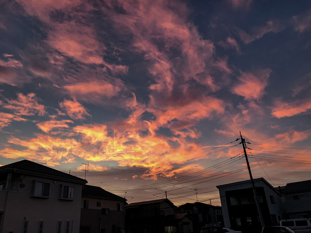 空燃える