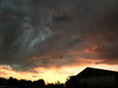 こわい雲
