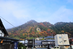 山寺の紅葉