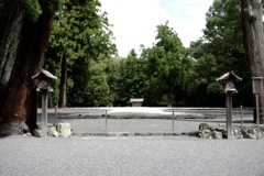 玉座