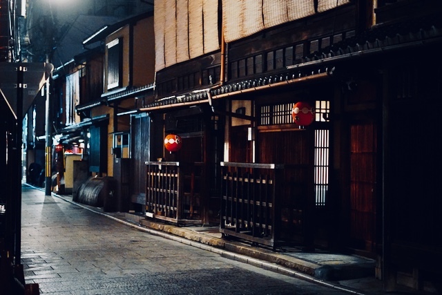祇園白川町並み