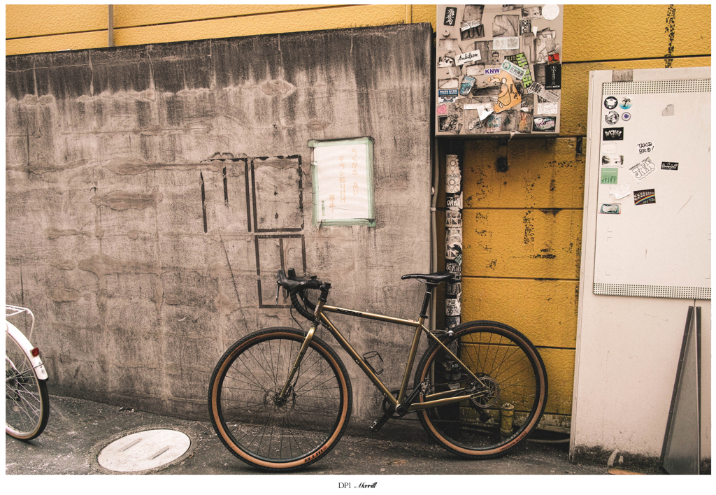 路地裏