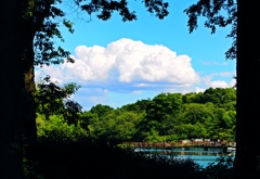夏の雲+梅雨一休