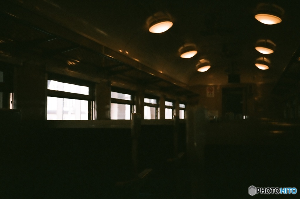 昭和の列車内