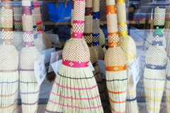 カラフルほうき