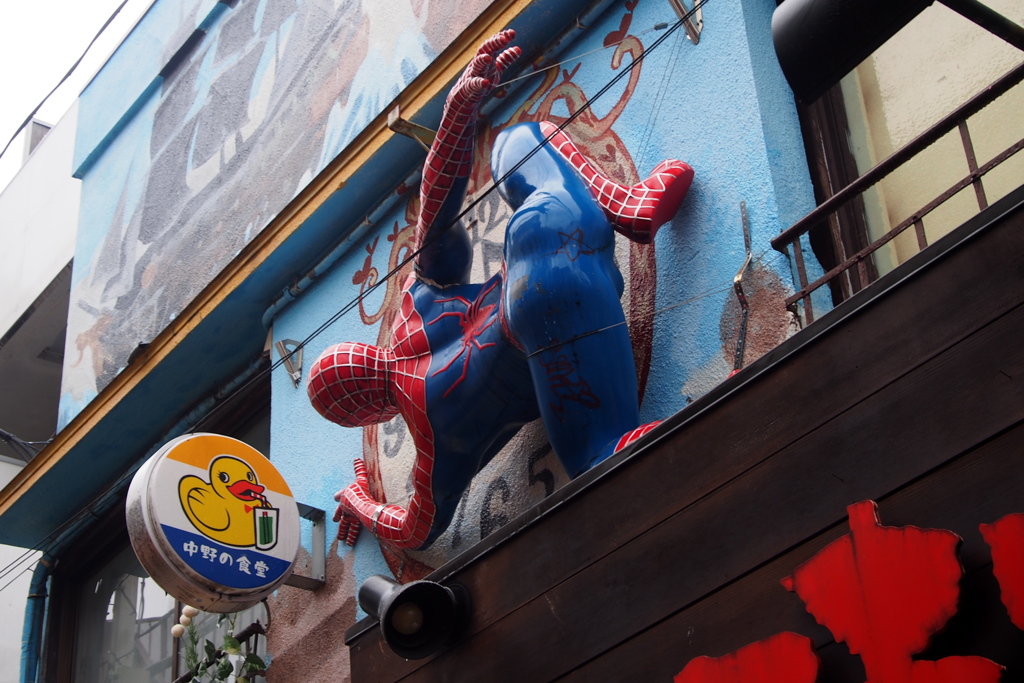 スパイダーマン