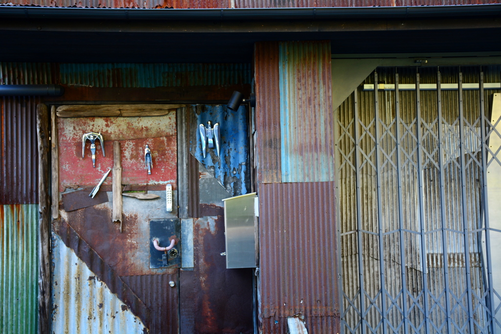 つぎはぎトタン