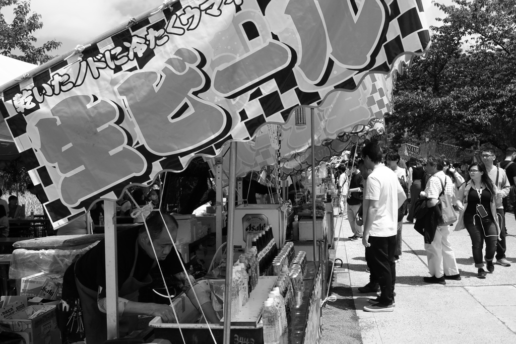 乾いたノドに冷たくウマイ