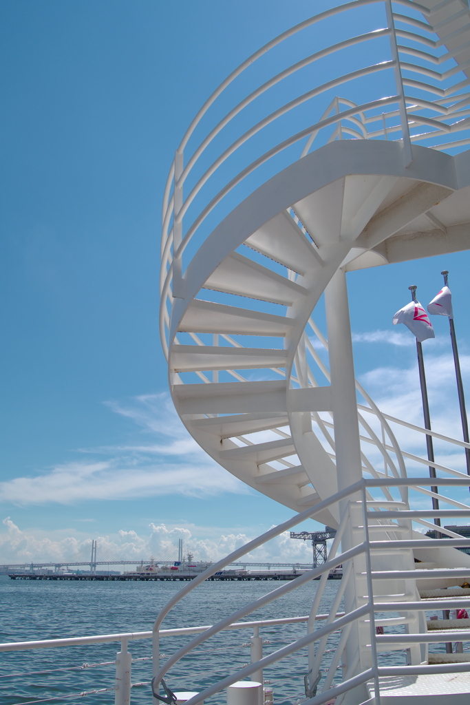 横浜ぷかりさん橋から