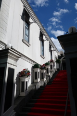 レッドカーペットの階段