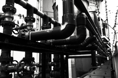 タンクとパイプ