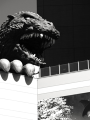 歌舞伎町のゴジラ