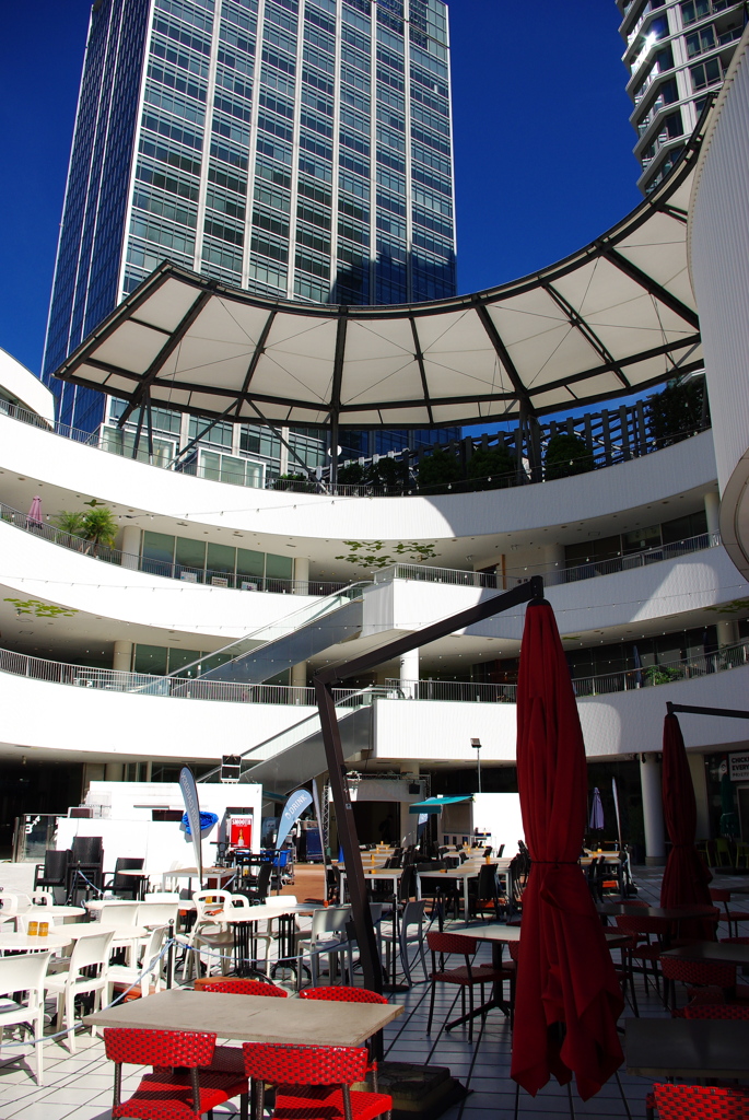 横浜ベイクォーター