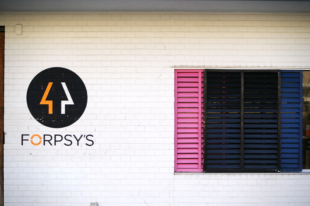 ピンク・ブラック・ブルー