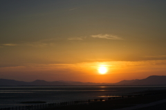 海岸堤防内と外