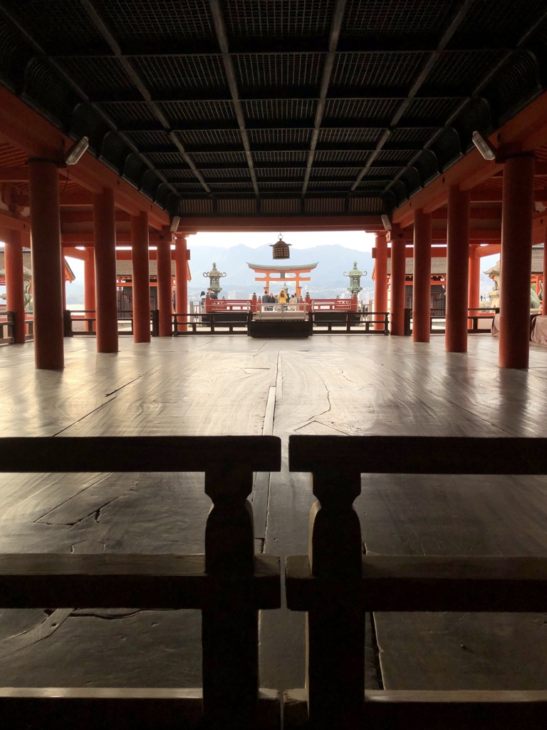 厳島神社