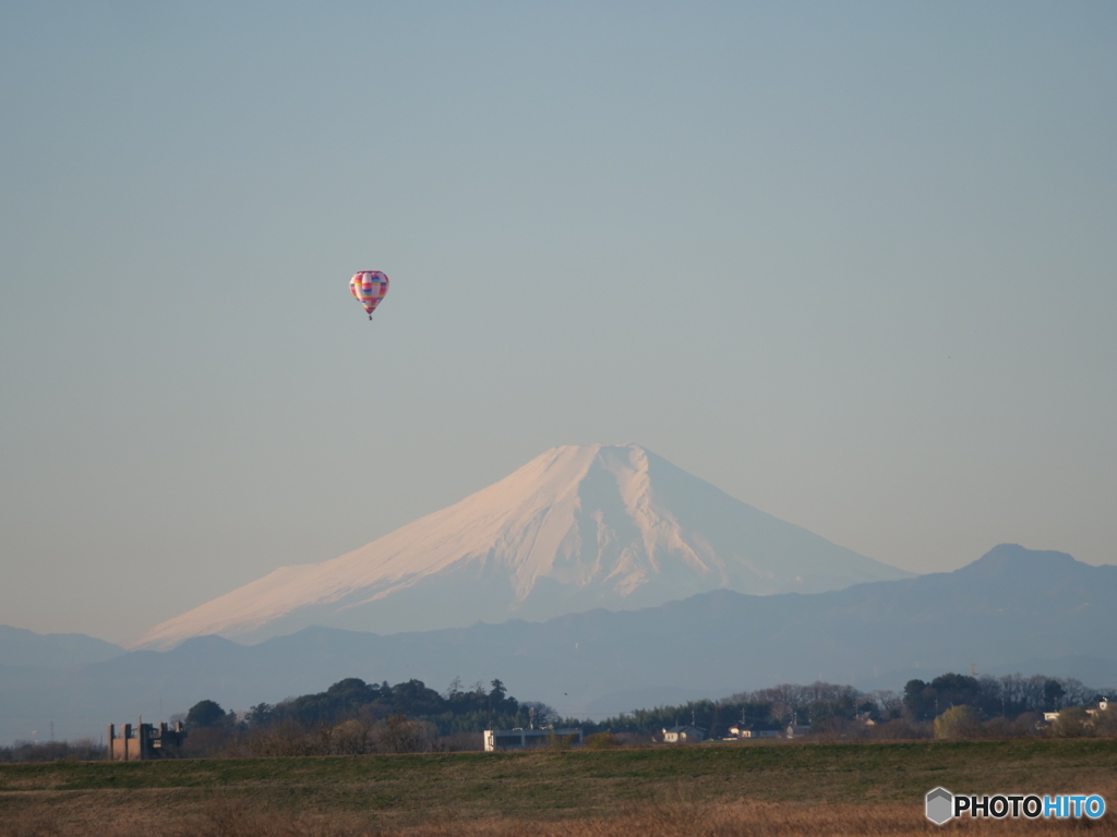 富士山と熱気球