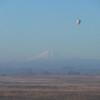 富士山と熱気球