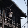 街路灯と家屋
