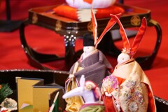 二人ならんで　すまし顔