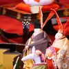 二人ならんで　すまし顔
