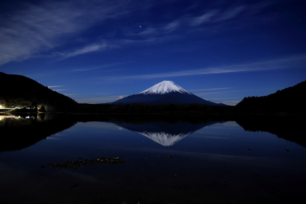 精進湖2025~水鏡の夜~