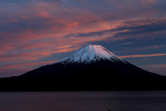 精進湖2025~紅の暮れ~