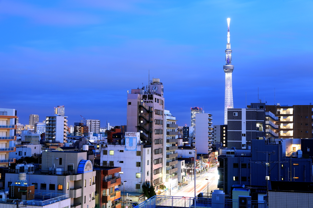ドヤ街・山谷のホテルより①