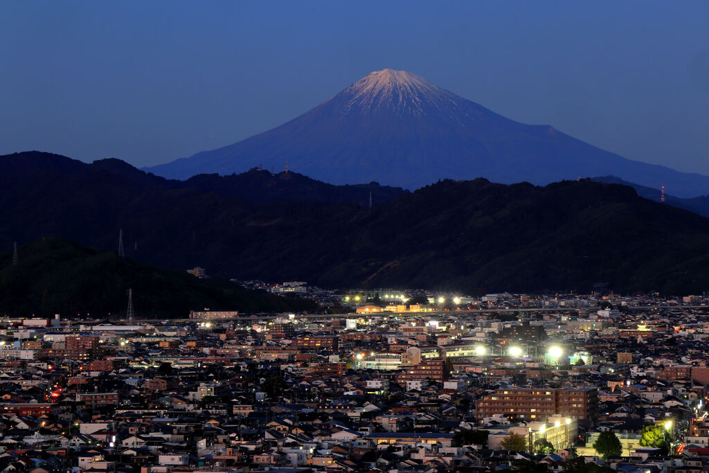 静岡市～輝きの夕暮れ～