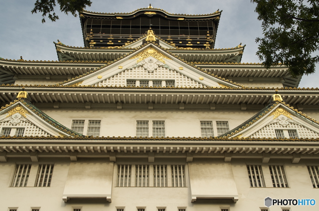 真正面からみた大阪城