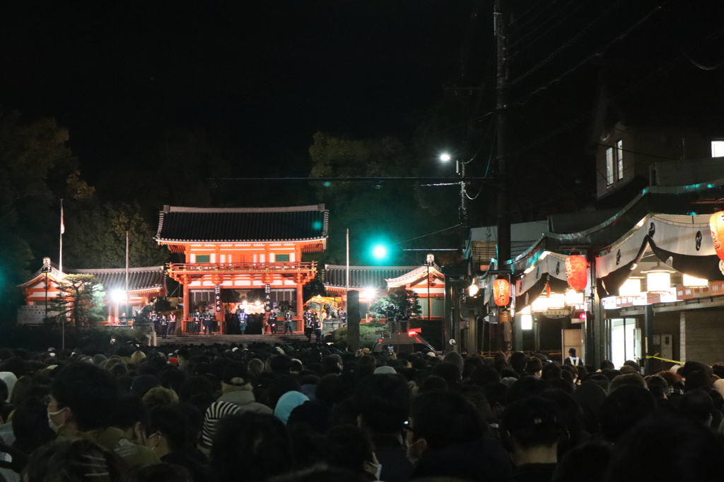 四条通り＿歩行者天国＿初詣