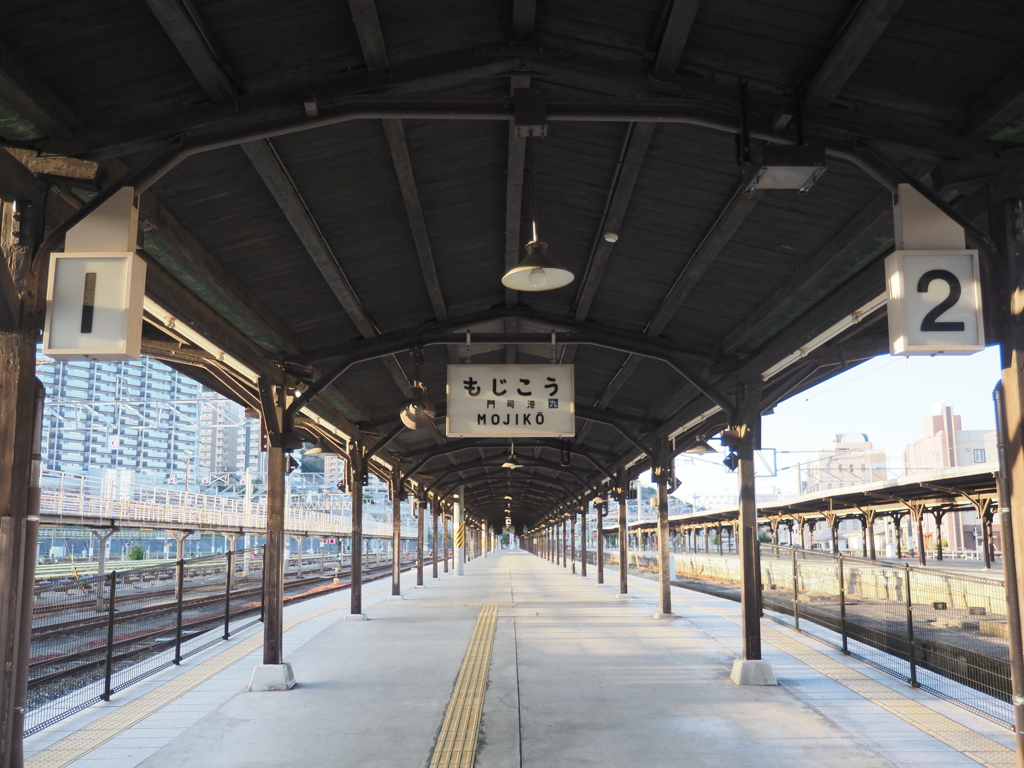門司港駅ホーム