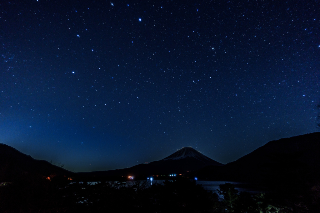 富士山麓の星景【12月】 (6)