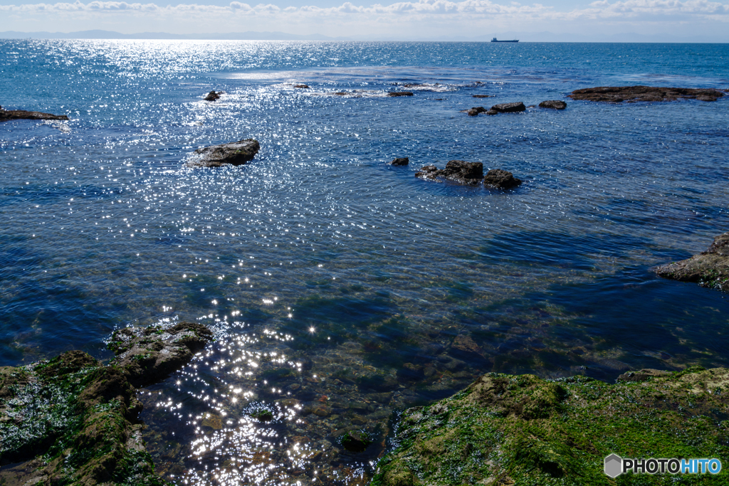 きらめく冬の海