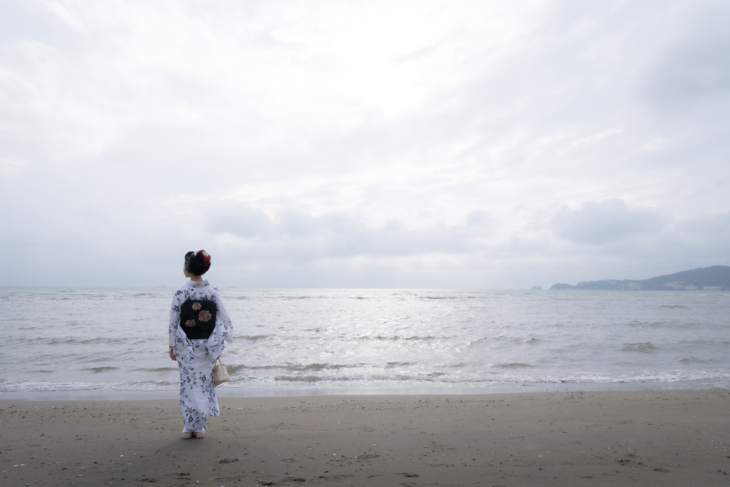 海に向かって