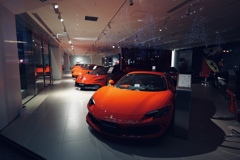 心斎橋フェラーリショールーム