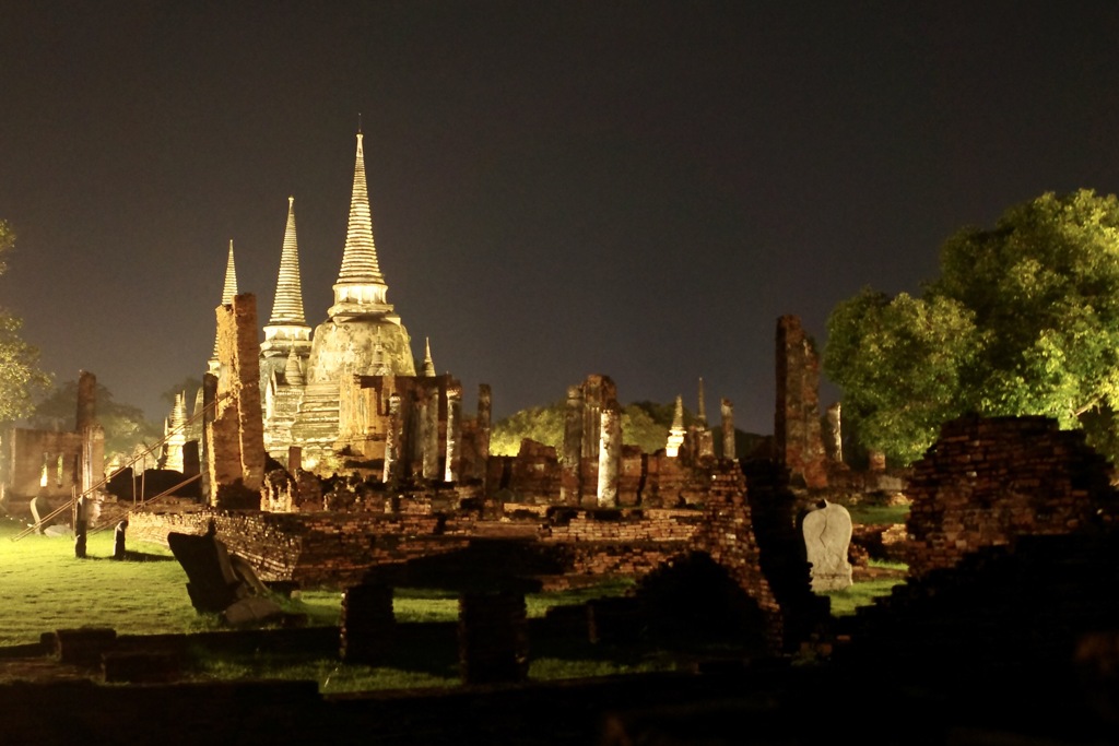 タイ　アユタヤ遺跡