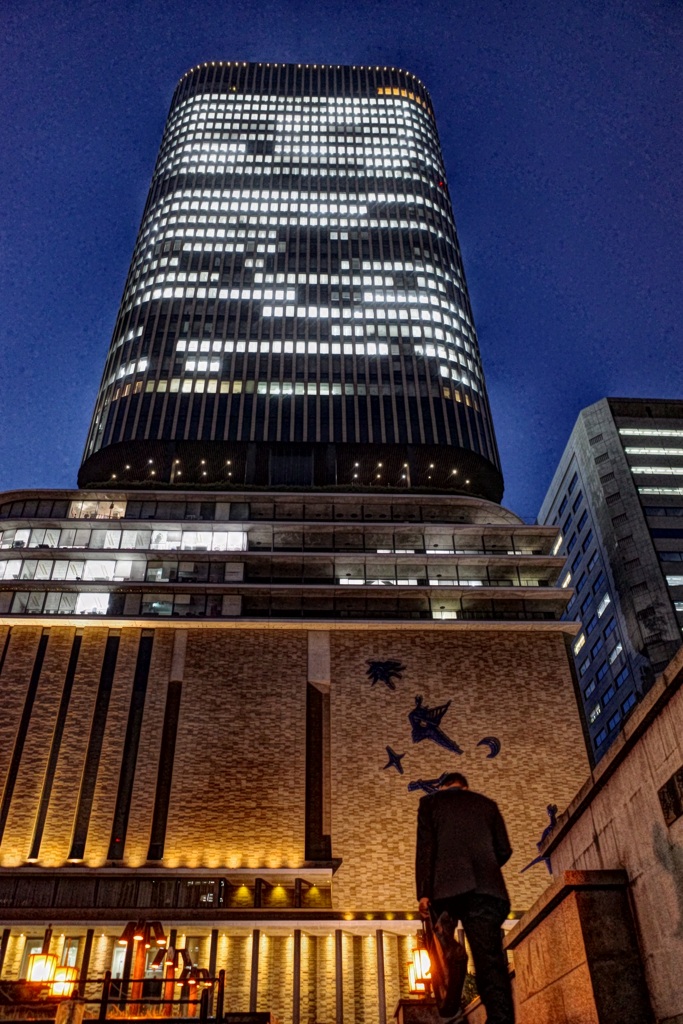 フェスティバルタワー