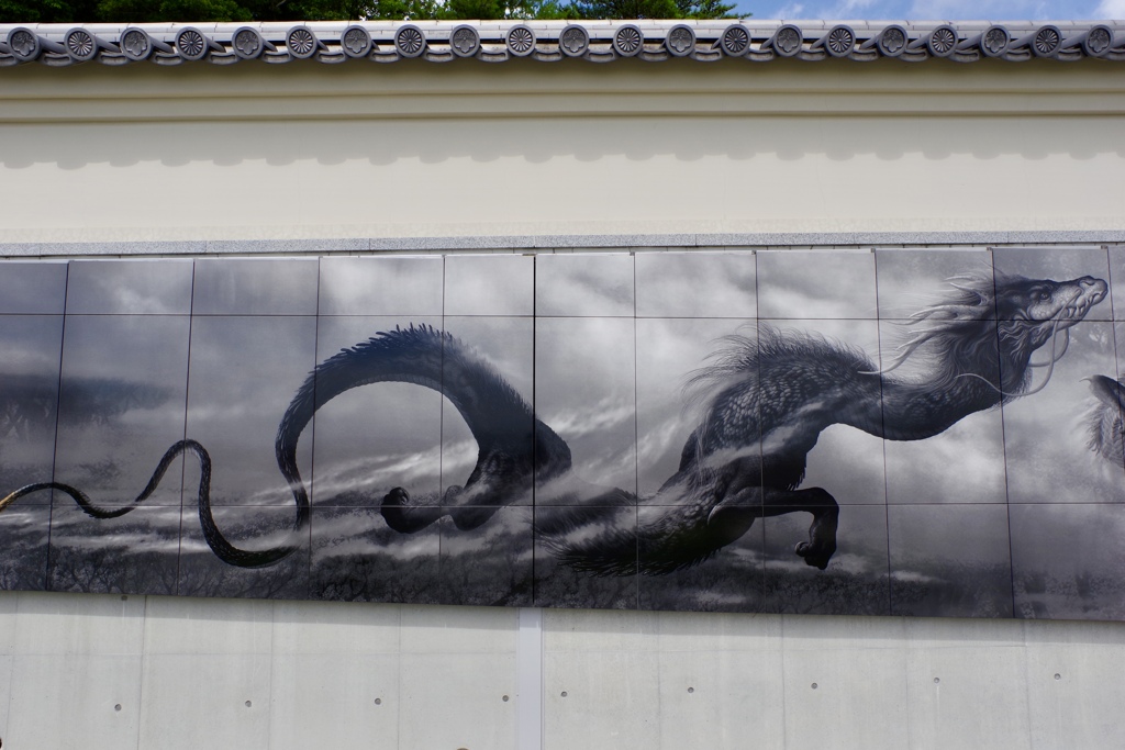 門戸厄神　龍の壁画