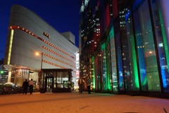 ナビオとフコク生命ビル