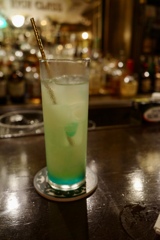 チャイナブルー